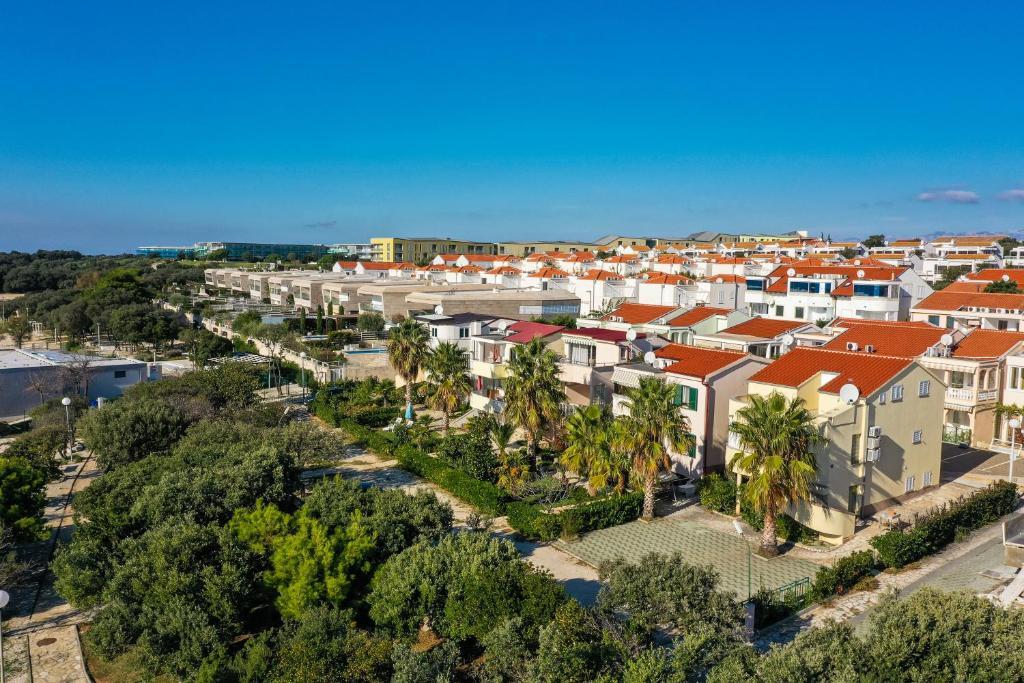 Apartments Malic Петрчане Экстерьер фото