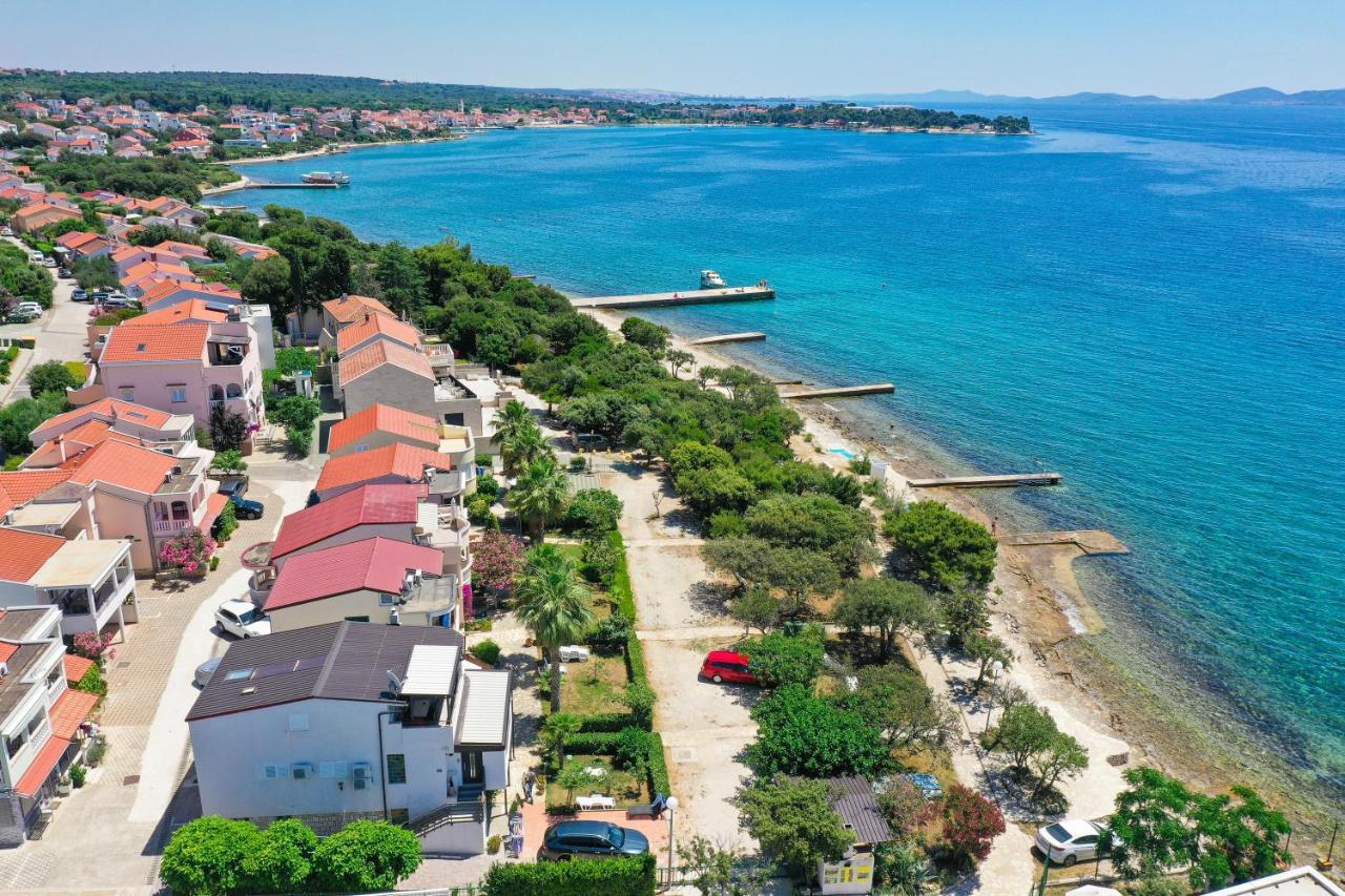 Apartments Malic Петрчане Экстерьер фото